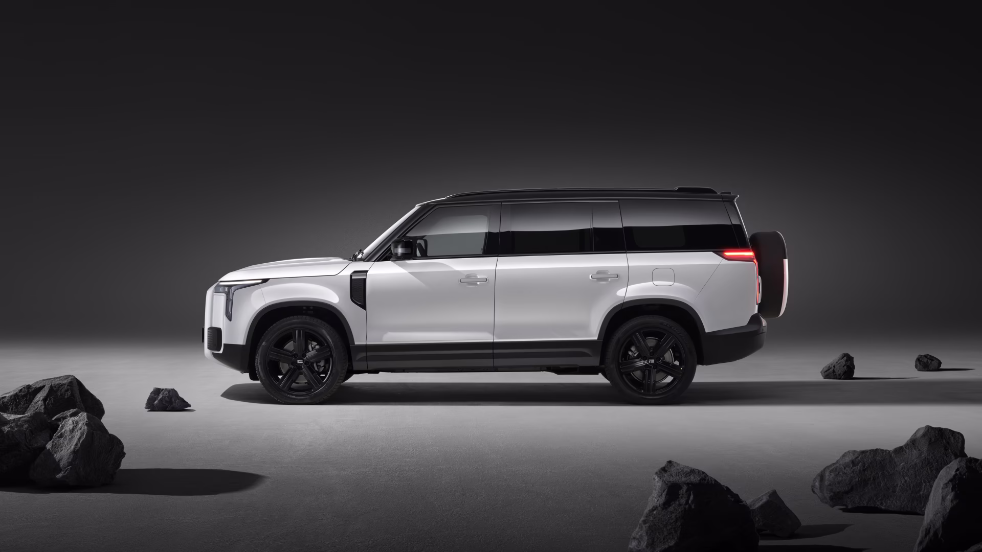 Bold Design and Robust Body